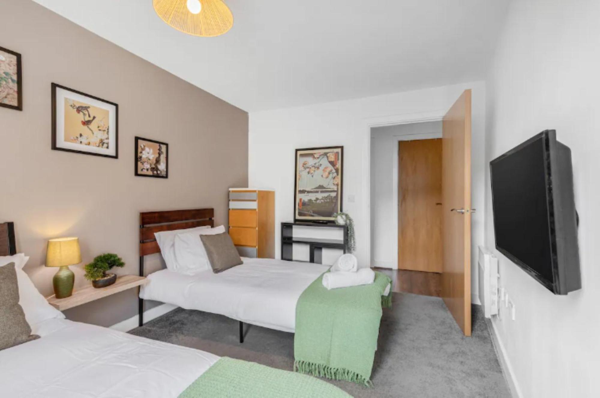 Oriental Suite 2 Bed 2 Bath Netflix And Free Parking, Games- Maihom Birmingham Zewnętrze zdjęcie