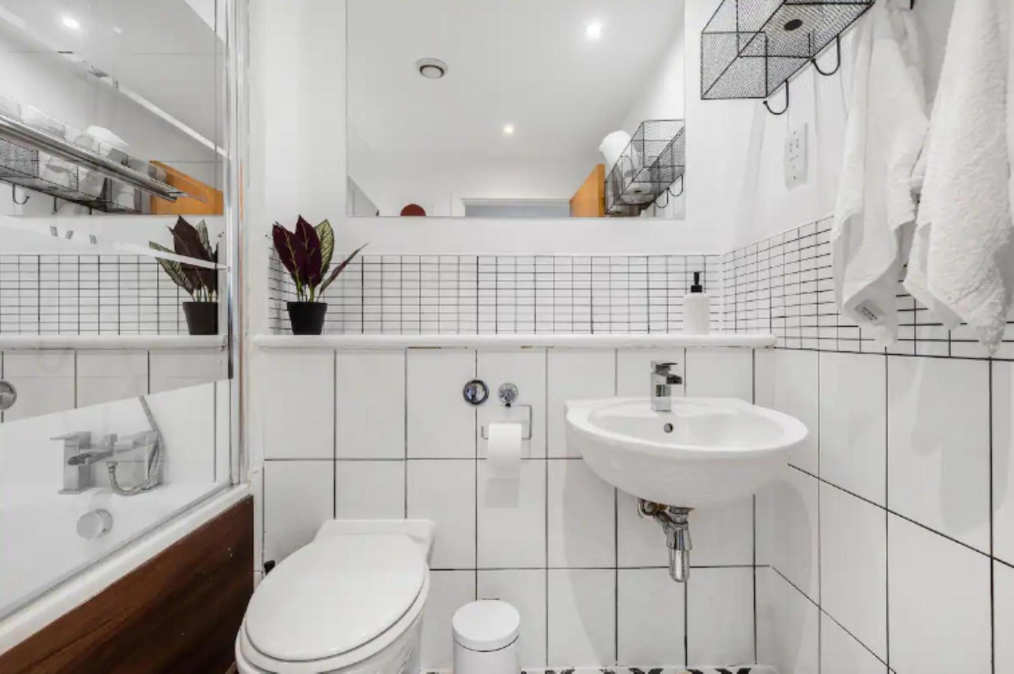 Oriental Suite 2 Bed 2 Bath Netflix And Free Parking, Games- Maihom Birmingham Zewnętrze zdjęcie