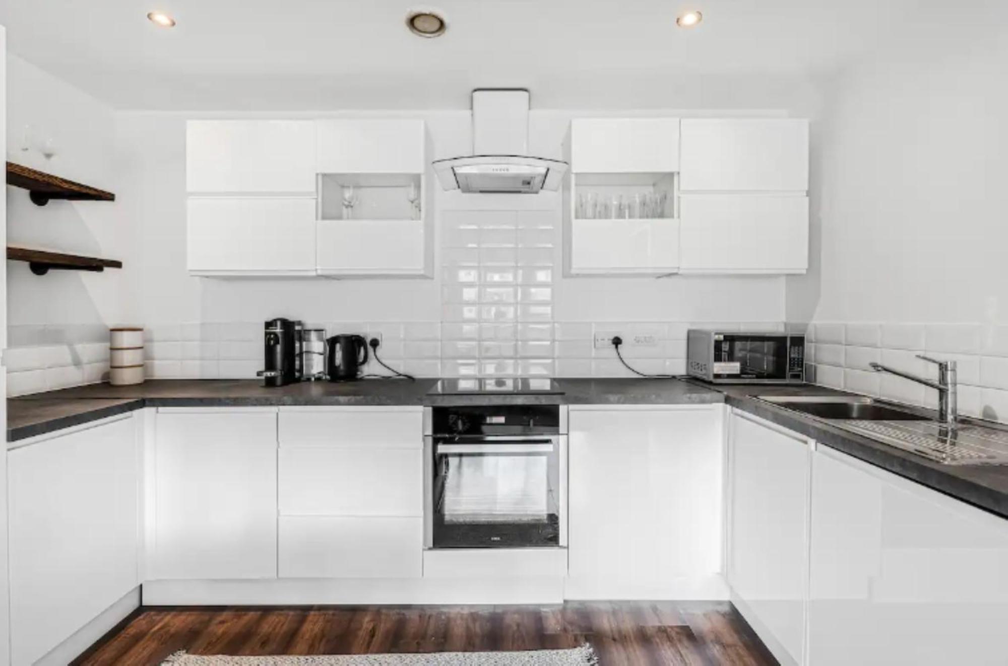 Oriental Suite 2 Bed 2 Bath Netflix And Free Parking, Games- Maihom Birmingham Zewnętrze zdjęcie